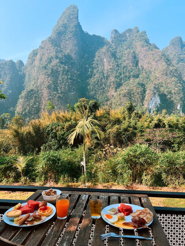 Enjoy a scenic breakfast in nature with a stunning mountain backdrop.
